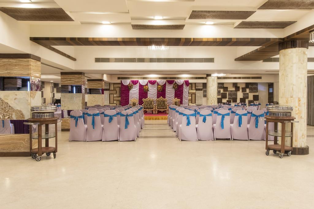 Hotel Inder residencia Ahmedabad Exterior foto